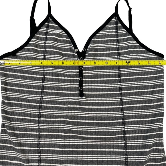 POL size large black, grey, & white striped ribbed vneck bodysuit, snap bottom - Picture 12 of 15
